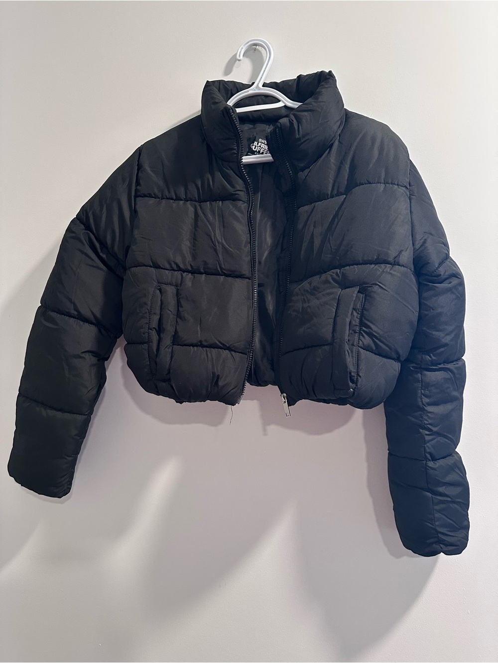 Women's Cropped Black Puffer Jacket - Insulated Winter Coat